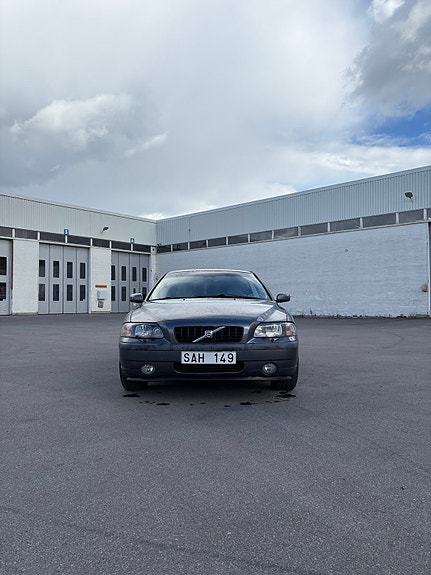 Volvo S60 5 of 10