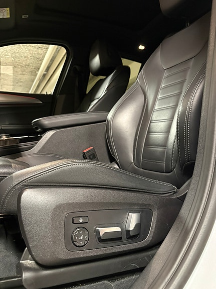 BMW X4 9 of 19