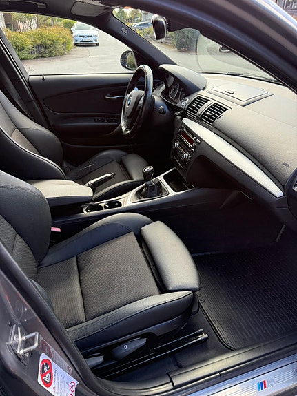 BMW 120d 6 of 7