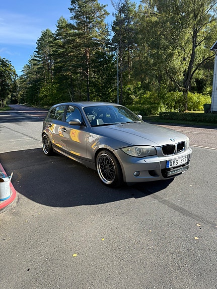 BMW 120d 3 of 7