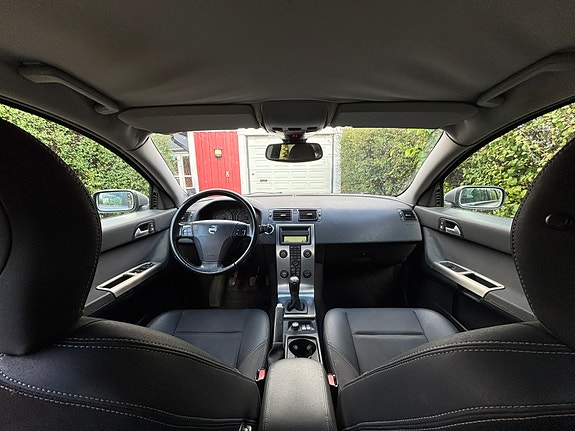 Volvo S40 6 of 8