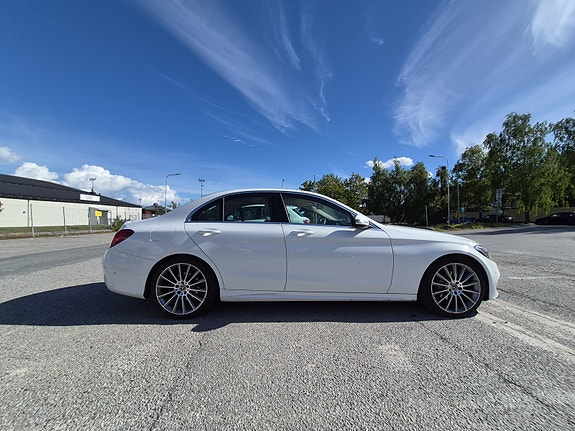 Mercedes-Benz C220 d 9 of 14