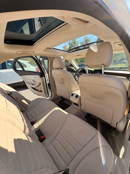 Mercedes-Benz C220 d 7 of 14