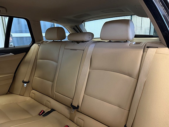 BMW 520d 15 of 15