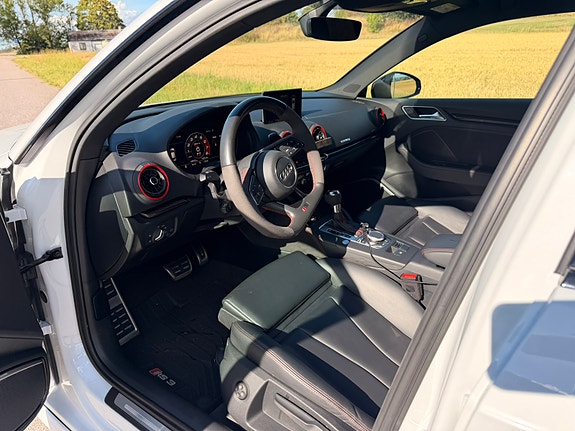 Audi RS3 7 of 11
