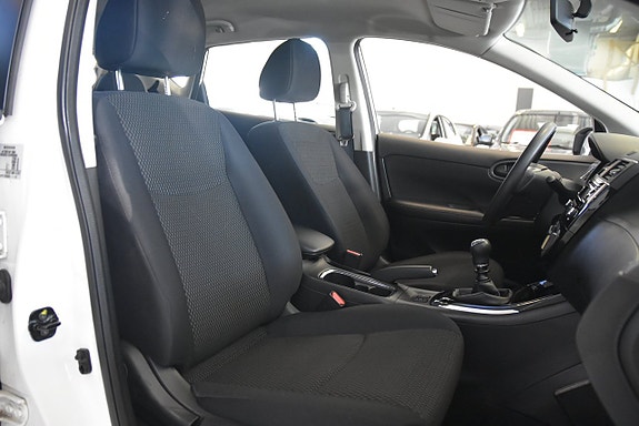 Nissan Pulsar 8 of 12