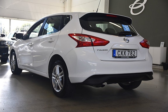 Nissan Pulsar 4 of 12