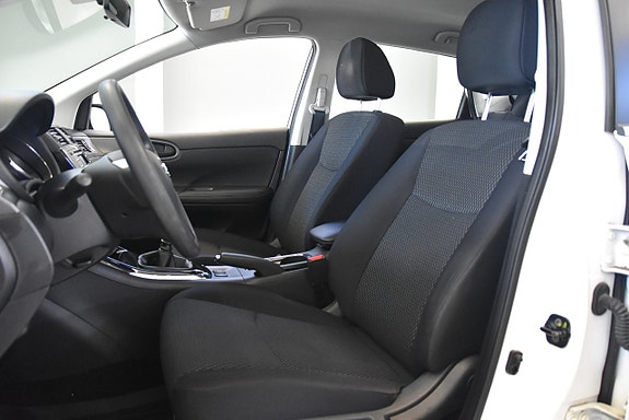 Nissan Pulsar 7 of 12