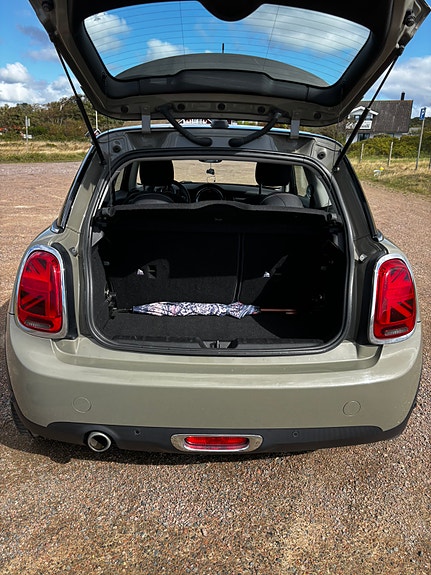 MINI Cooper 5 of 8