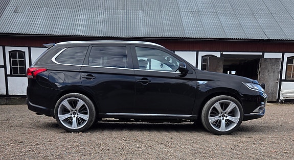 Mitsubishi Outlander 7 of 7