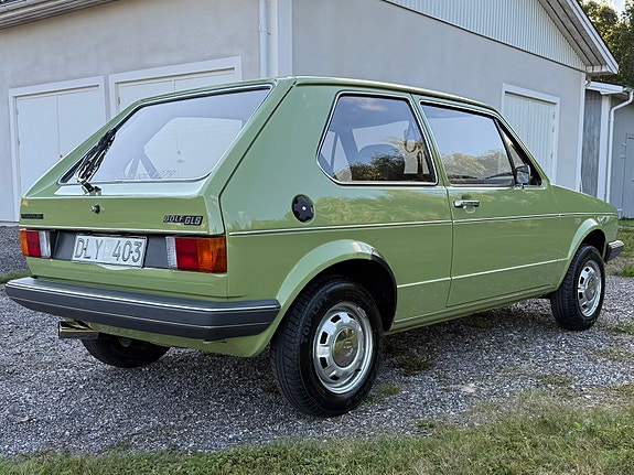Volkswagen Golf I 2 of 10