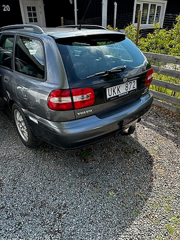 Volvo V40 8 of 8