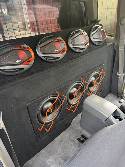 Nissan King Cab 6 of 9