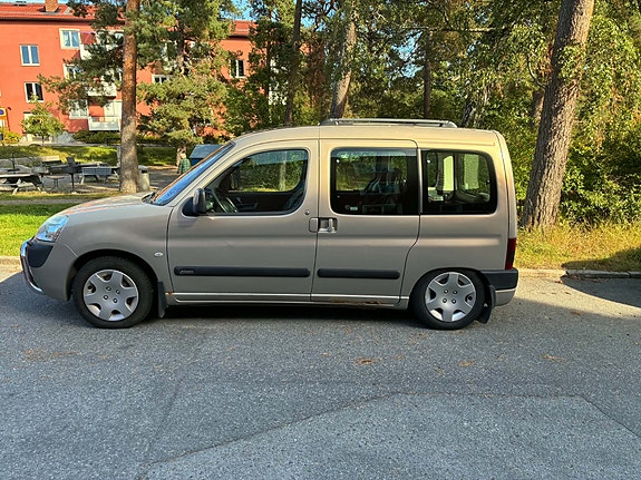 Citroen Berlingo 2 of 8