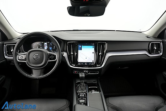 Volvo V60 Cross Country 16 of 30