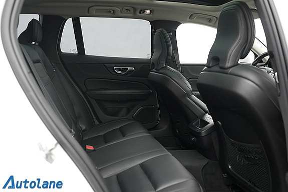 Volvo V60 Cross Country 22 of 30