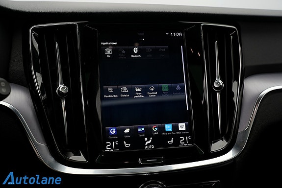 Volvo V60 Cross Country 26 of 30