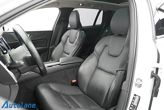 Volvo V60 Cross Country 19 of 30
