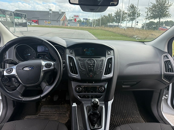 Ford Focus 3 of 4