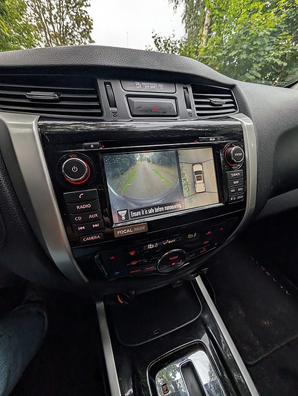 Renault Alaskan 14 of 16