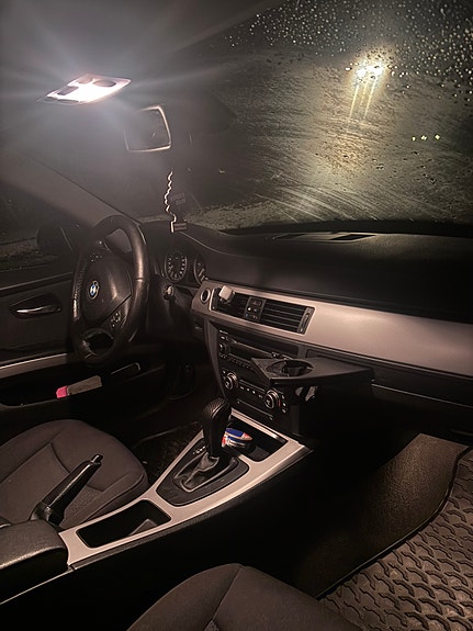 BMW 325d 8 of 8