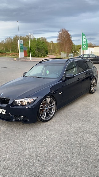 BMW 325d 5 of 8