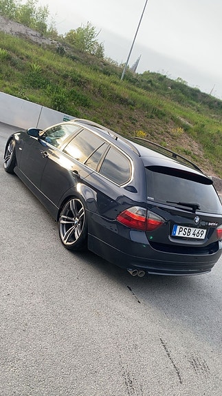 BMW 325d 6 of 8