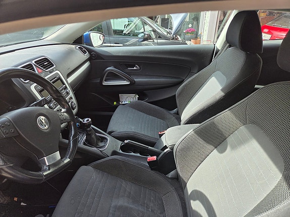 Volkswagen Scirocco 4 of 4