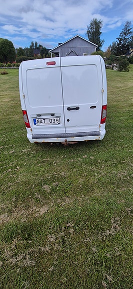 Ford Transit Connect 5 of 7