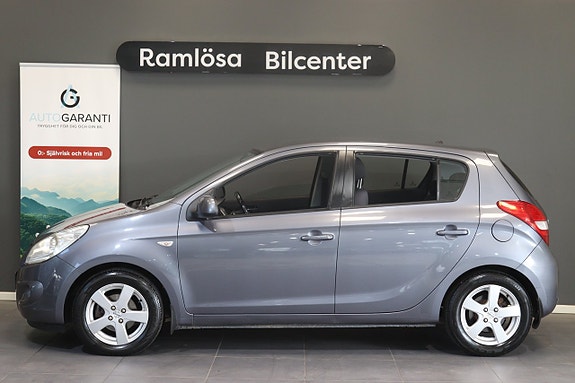 Hyundai i20 3 of 21