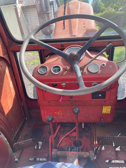 Volvo Buster 400 3 of 6