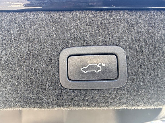 Volvo V70 16 of 23