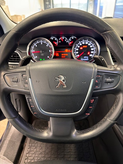 Peugeot 508 8 of 13