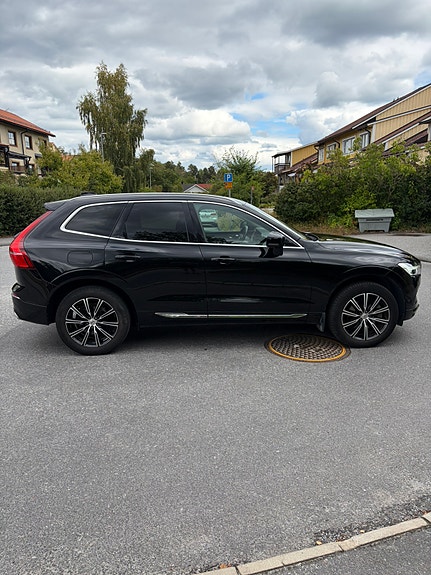 Volvo XC60 8 of 14