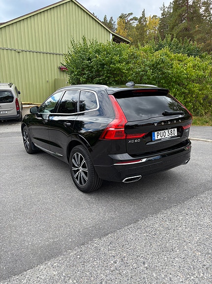 Volvo XC60 5 of 14
