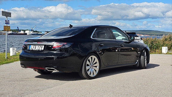 Saab 9-5 3 of 8