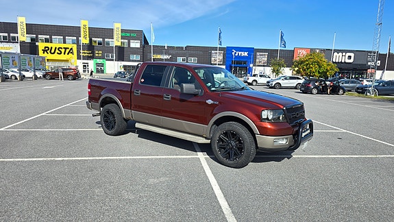 Ford F-150 4 of 18