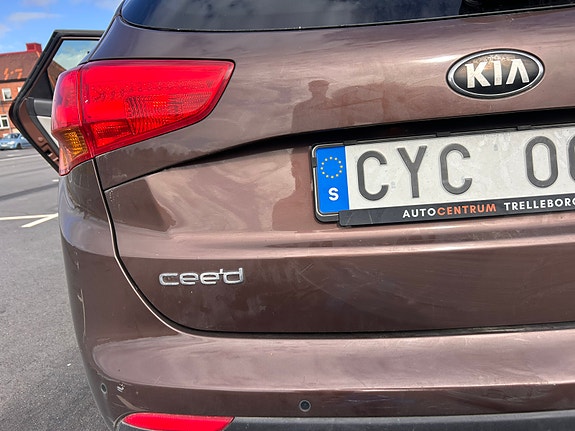 Kia Ceed 4 of 18