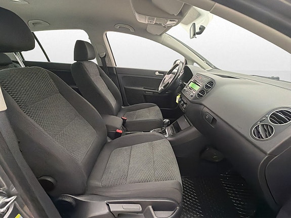 Volkswagen Golf Plus 14 of 29