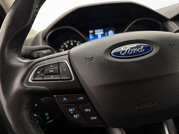 Ford Focus 24 of 30