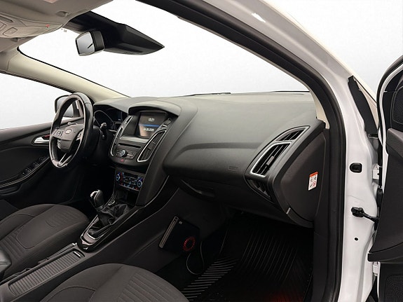 Ford Focus 15 of 30