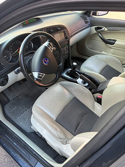 Saab 9-3 6 of 11