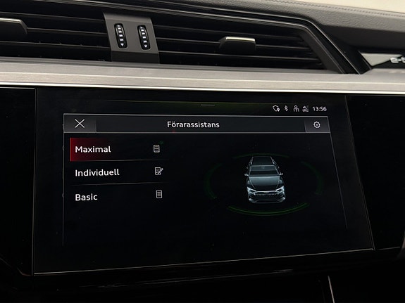Audi e-tron 23 of 30