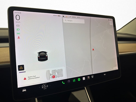 Tesla Model 3 19 of 30