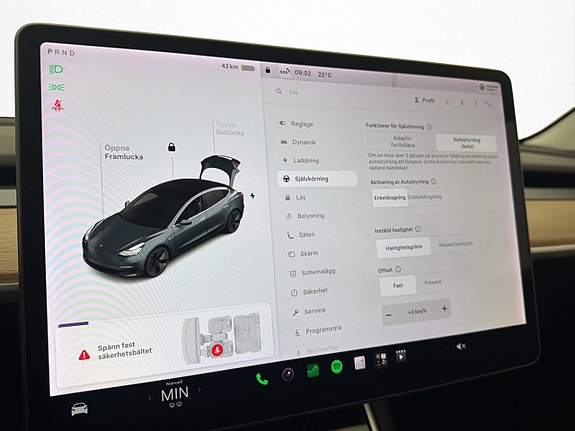 Tesla Model 3 22 of 30