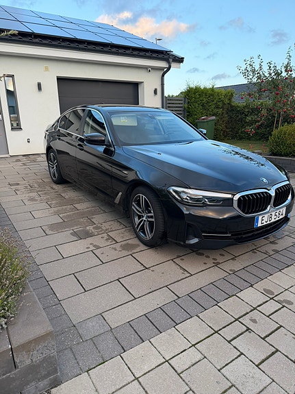 BMW 520d 3 of 7