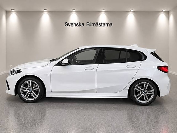 BMW 118i 6 of 22