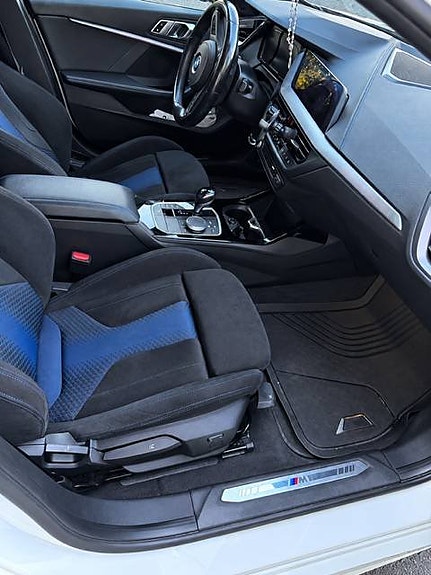 BMW 118i 12 of 22