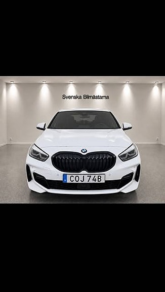 BMW 118i 3 of 22