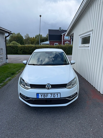 Volkswagen Polo 3 of 6